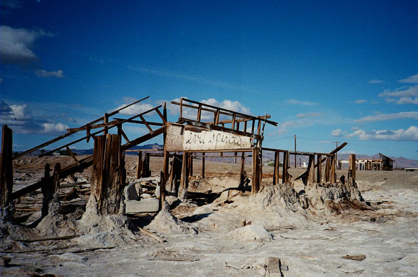 https://guernicamag.com/wp-content/uploads/2012/10/saltonsea211.jpg